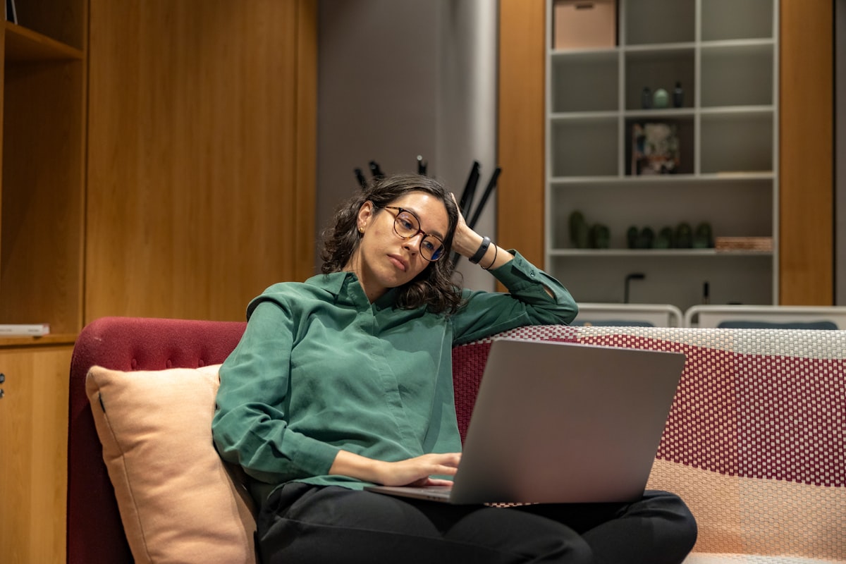 Who Should NOT Use Grammarly — Grammarly review